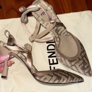 Fendi Women's Beige Colibri Lite heels 7.5